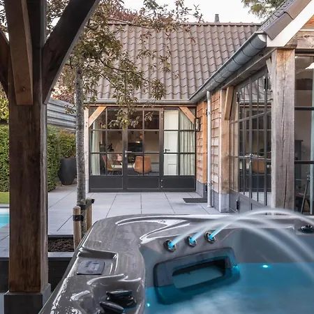 Sjiek Basiliek Oudenbosch