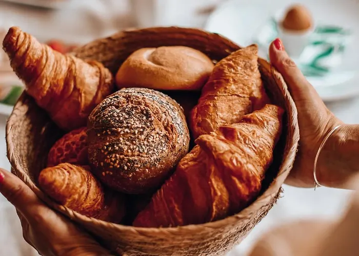 Sjiek Basiliek Bed and Breakfast 4*