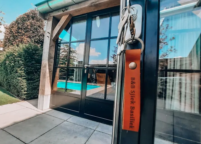 Bed and Breakfast Sjiek Basiliek