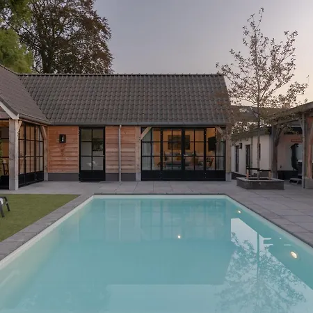 Sjiek Basiliek Oudenbosch