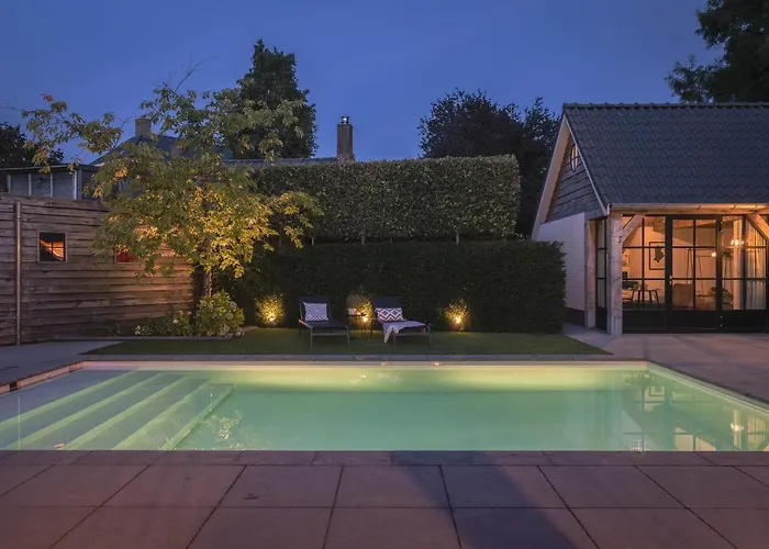 Oda ve Kahvaltı Sjiek Basiliek Oudenbosch